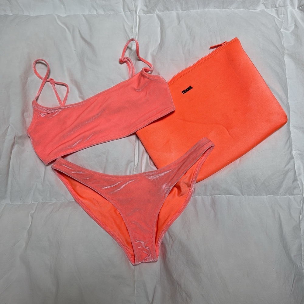 TRIANGL Coral Bikini Set